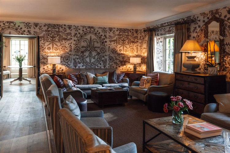 Calcot Manor family suite